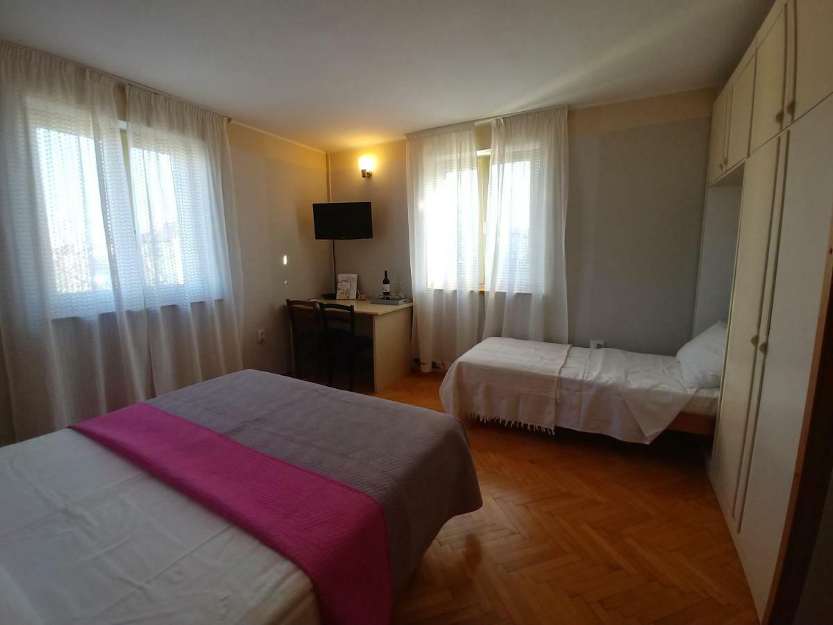 Room Bm Pula Exteriér fotografie